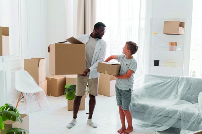 A Complete Checklist for Relocation | StowNest