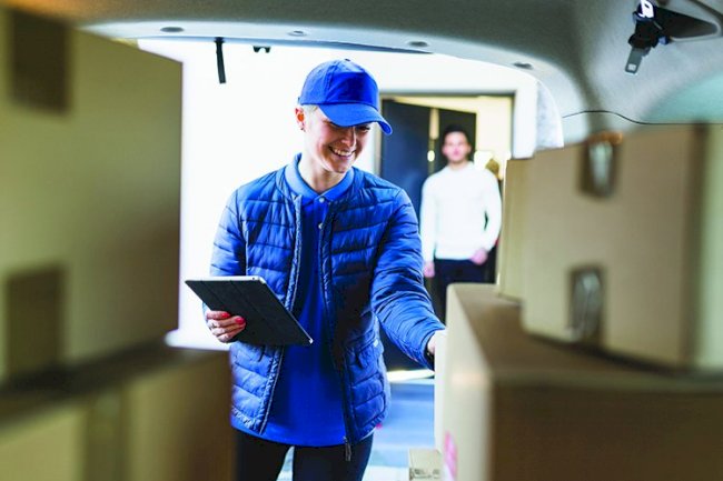 9 Simple Tips to Choose the Best Moving Company | StowNest