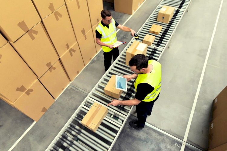  Benefits of Using a Moving Company's Warehouse and Storage Space.
