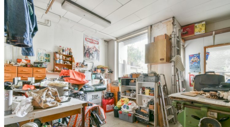 Declutter Your Home: A Comprehensive Guide to Creating a Serene Living Space